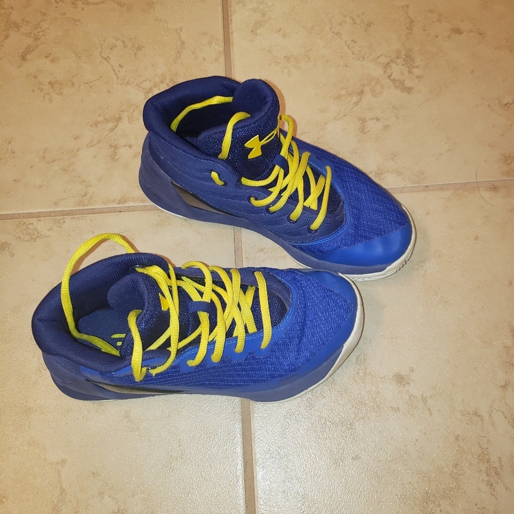 Good condition Stephen Curry shoes